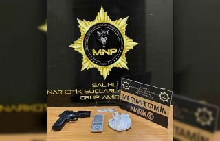 Manisa’da şüpheli şahıslardan metamfetamin çıktı