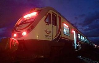 Manisa’da trenin çarptığı kişi hayatını kaybetti