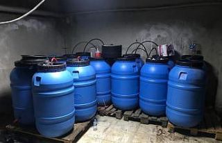 Manisa’da yaklaşık 7 ton kaçak şarap ele geçirildi