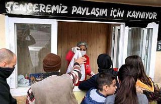 Mersin Büyükşehrin ’mahalle mutfakları’ hafta...