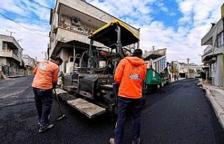 Mersin’de asfalt çalışmaları sürüyor