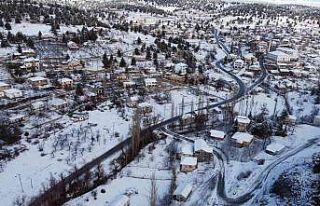 Mersin’de yayla ve ormanlar beyaz gelinliğini giydi