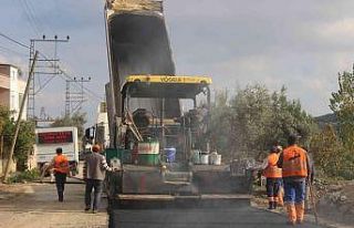Mersin’de yol çalışması sürüyor