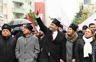 Mersinliler, geleneksel 3 Ocak Zafer Yürüyüşünde...