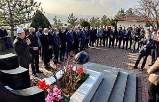 Metin Türker ölümünün 24. yılında mezarı başında...