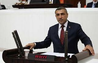 MHP’li vekilden Spor Bakanı Kasapoğlu’na teşekkür