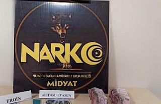 Midyat Narkotik ekiplerinden torbacılara operasyon:...
