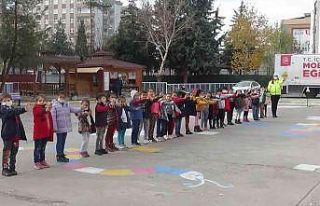 ‘Mobil Trafik Eğitim Tırı’ Diyarbakır’da