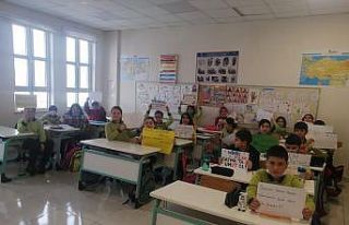 Öğrenciler harçlıklarıyla SMA hastası Eslem...