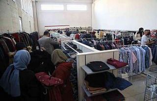 Öğrenciler hem ayrıştırdı hem ihtiyaç sahiplerine...