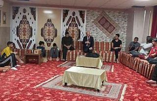 Öğrencilerle sohbet programı düzenlendi