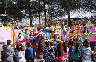 OMÜ’lü tiyatrocular kırsalda