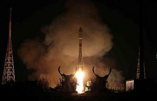 OneWeb Dünya yörüngesine 36 uydu daha gönderdi