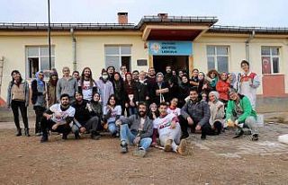 Onlarca öğrenci bir araya geldi, yaptıkları ile...