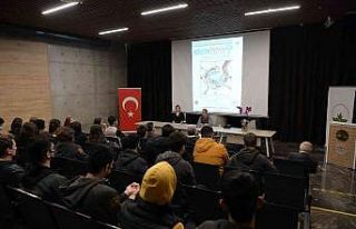 Osmangazi’de ‘Niçin İnsan Hakları Söyleşisi’