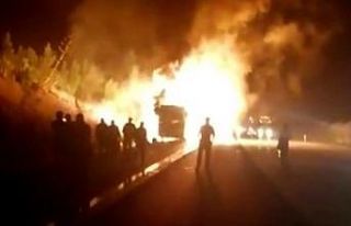 Osmaniye’de yolcu otobüsü alev alev yandı