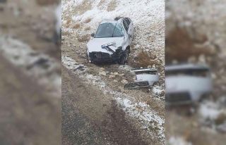 Otomobil karlı havada takla attı, 1 yaralı