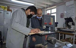 Özel çocuklar ürettikleri hobi ürünleri ile e-ticarete...