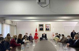 Özel eğitim öğrencileri Vali Tutulmaz’ı ziyaret...