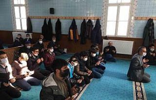 Palandöken MEM’den şehitler için hatmi şerif...