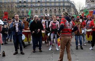 Paris’te ırkçılık karşıtı protesto