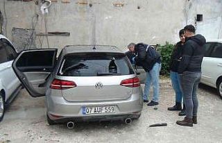 Park ettiği aracını beyzbol sopasıyla parçalanmış...