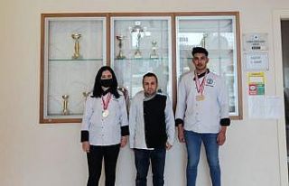 PAÜ’lü öğrenciler gastronomi yarışmasından...