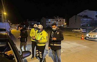 Polis ekipleri 50 gündür uygulama yapıyor