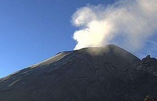 Popocatepetl Yanardağı’nda patlama