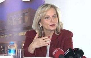 Prof. Dr. Evcik: "Covid-19 sonrasındaki ağrılar...