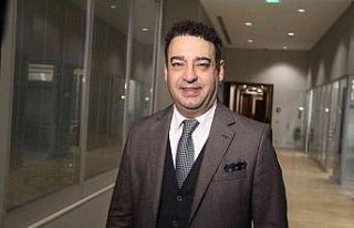Prof.Dr. Akay: "Her 3 kişiden biri kardiyovasküler...