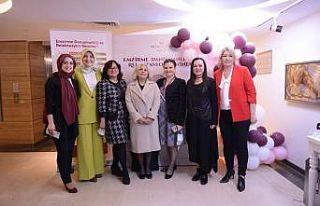 Profesörlerden "emzirme danışmanlığı ve...