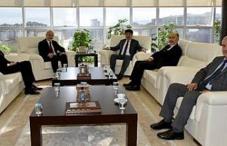 Rektörler iş birliği için bir araya geldi