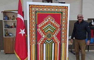 Resim ve bakır rölyef sanatçısından anlamlı...