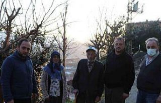 Rize’de asırlık mahallenin sakinleri evlerine...