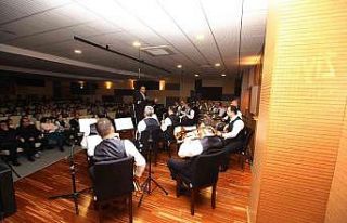 Sağlık çalışanlarına vefa konseri