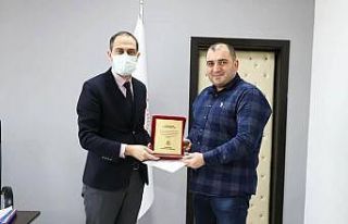 Sağlık teşkilatına plaket ve teşekkür belgesi