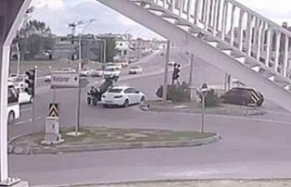 Şahlanan at kazadan kıl payı kurtuldu: O anlar...