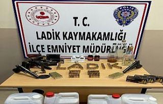 Sahte alkol ve tabanca ele geçti: 1 gözaltı