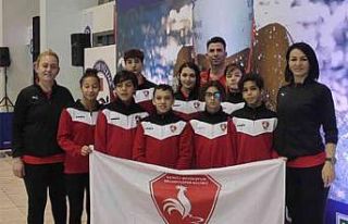 Şampiyonadan 8 madalyayla döndüler