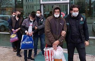 Samsun’da sokak satıcılarına uyuşturucu operasyonunda...