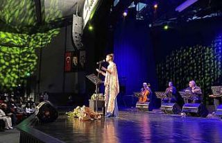 Sanat Güneşi Üsküdar’da Mine Geçili konseri...