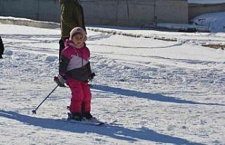 Sarıkamış Kayak Merkezi İranlı turistlerin uğrak...