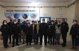 Şehitlerin isimleri sınıflara verildi