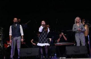 Selami Şahin Şarkıları konseri büyük ilgi gördü