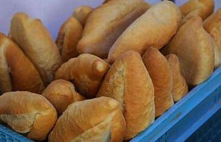 Selçuk’ta buğdaylar ekmeğe dönüştü, ücretsiz...