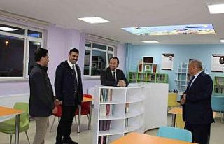 Serkan Gür Harmancık’ta okulları ziyaret etti