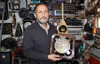 Sevenleri barıştırmak için zamanı adeta geri...