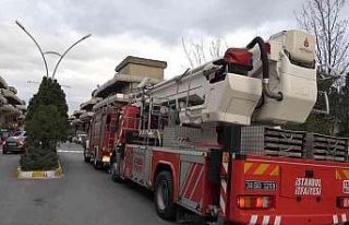 Sevgilisiyle tartışınca çatıya çıktı, oradan...