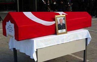 Silahından çıkan kurşunla yaralanan asker hayatını...